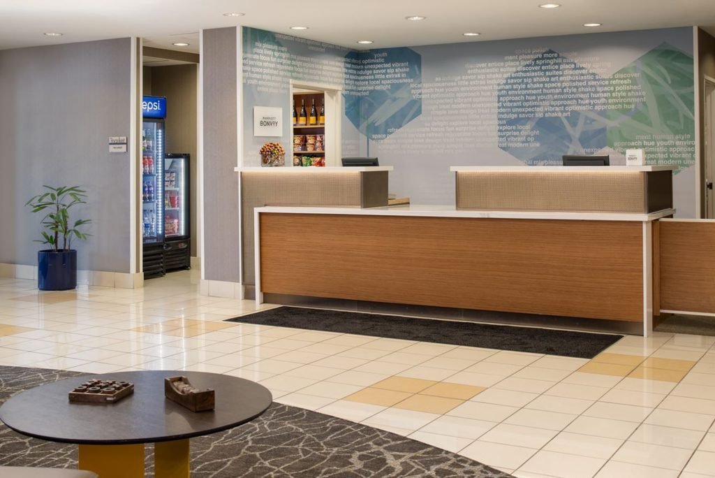 Spring Hill Front Desk